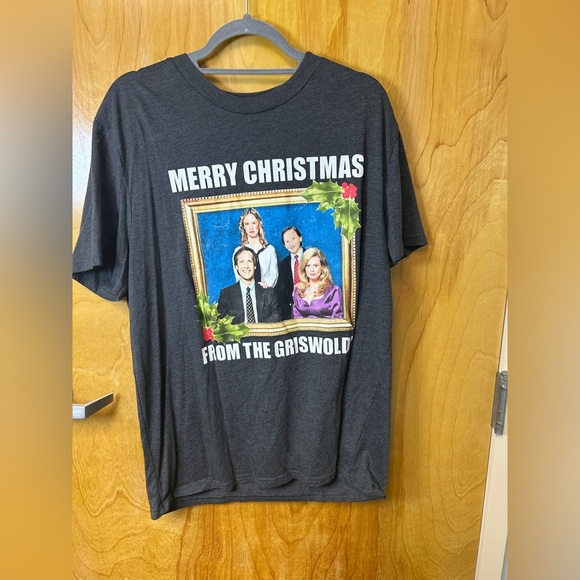 Merry Christmas Griswold Graphic T-Shirt - Picture 1 of 3